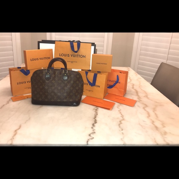 LOUIS VUITTON ALMA PM - Picture 5 of 16